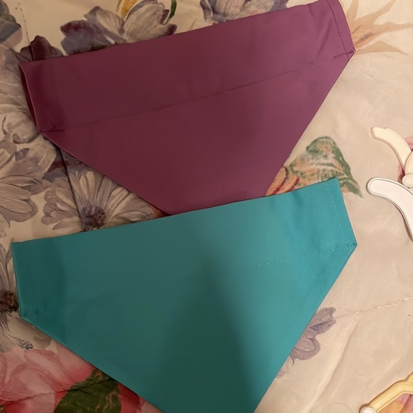 Two piece dog collar bandana accessories, donating soon - Picture 2 of 2